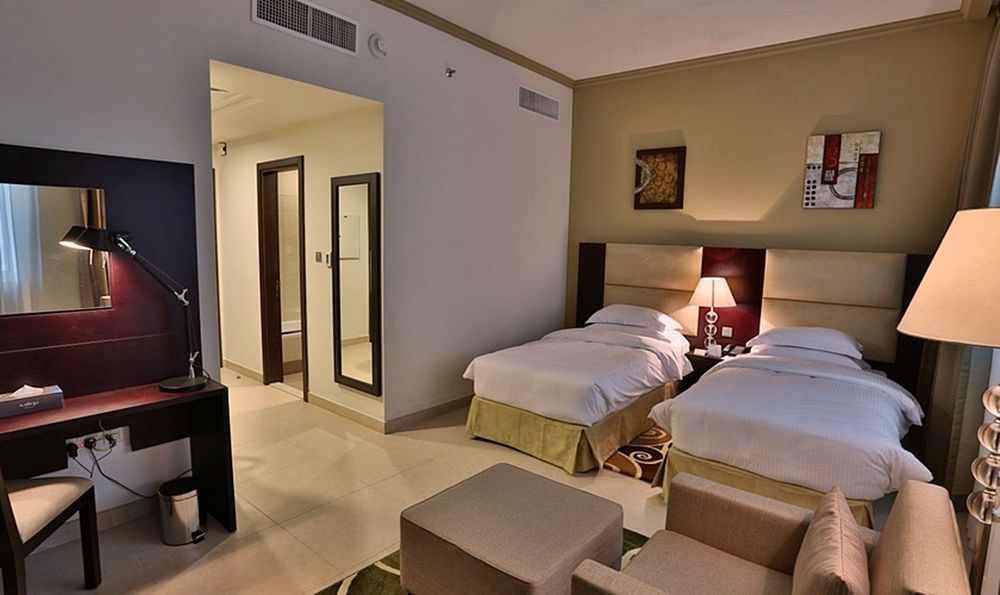 Tower Hotel Apartments アブダビ エクステリア 写真